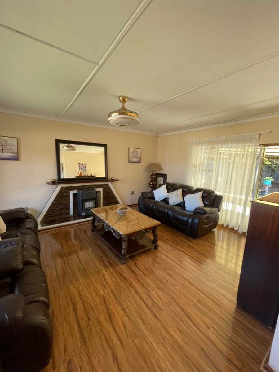 3 Bedroom Property for Sale in Amalinda Eastern Cape